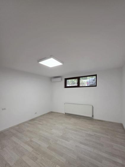 Apartament cu 3 camere decomandat în 13 Septembrie