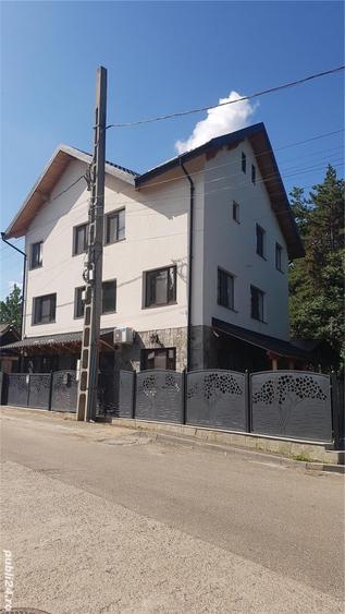 Casă cu 6 camere în Pătârlagele