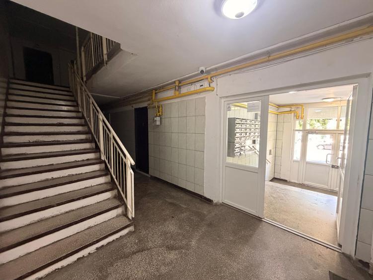 Apartament cu 4 camere decomandat în Sălaj