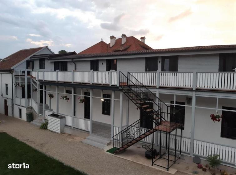 Apartament cu 3 camere în Centrul Istoric