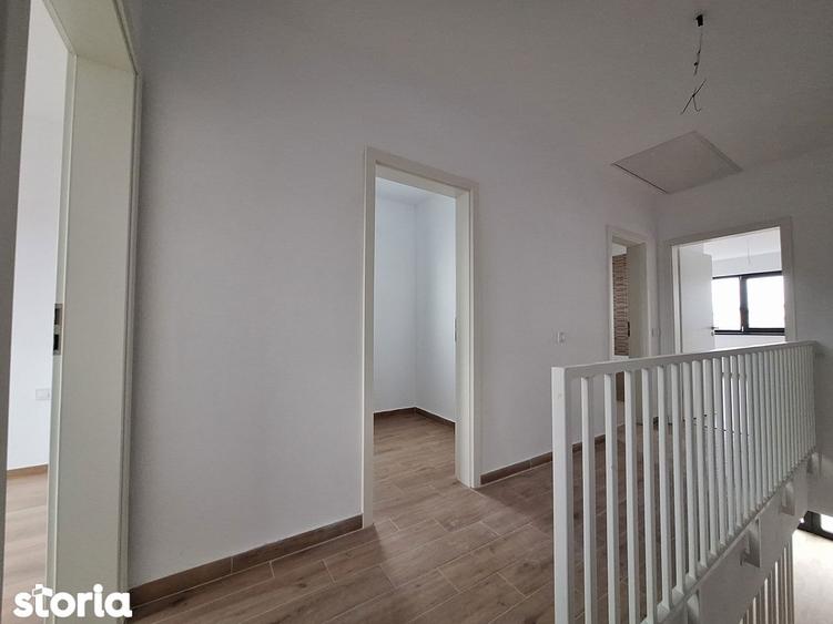 Casă cu 2 camere cu Teren 207 Mp în Sânpetru