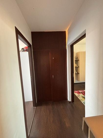 Apartament cu 3 camere decomandat în Lotus