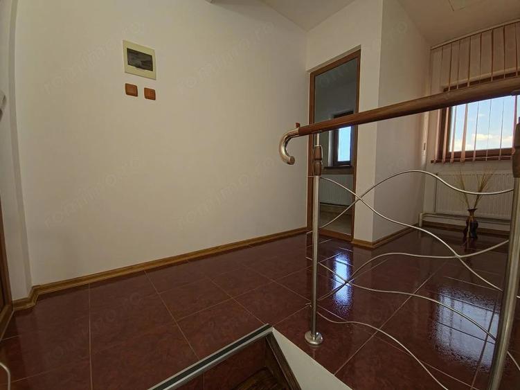 Casă cu 3 camere cu Teren 200 Mp în Cumpăna