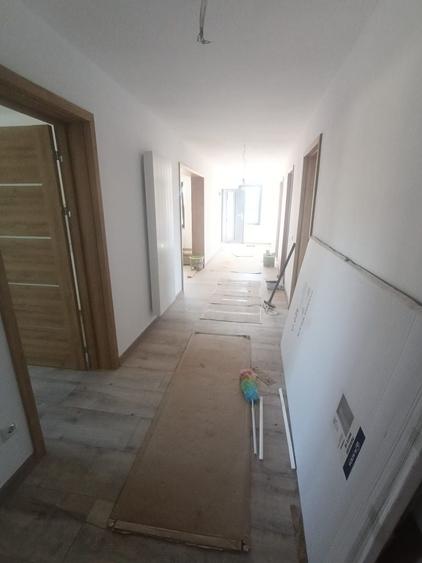 Casă cu 2 camere în Central