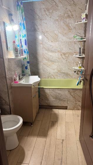 Apartament cu 4 camere decomandat în Sud-Vest