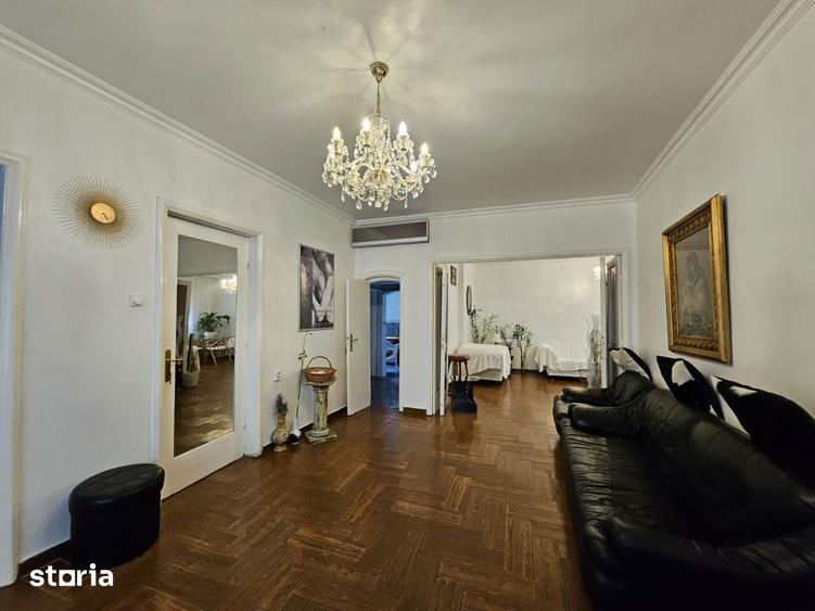 Apartament cu 5 camere în Iancului
