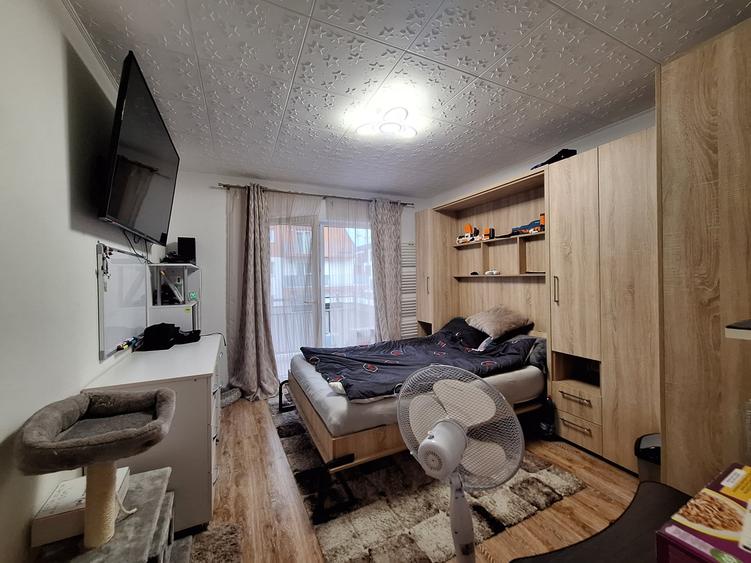 Apartament cu 2 camere decomandat, mobilat în Florești