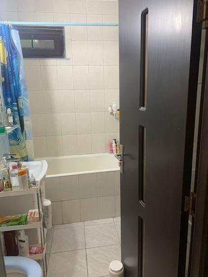 Apartament cu 3 camere semidecomandat în Gheorgheni