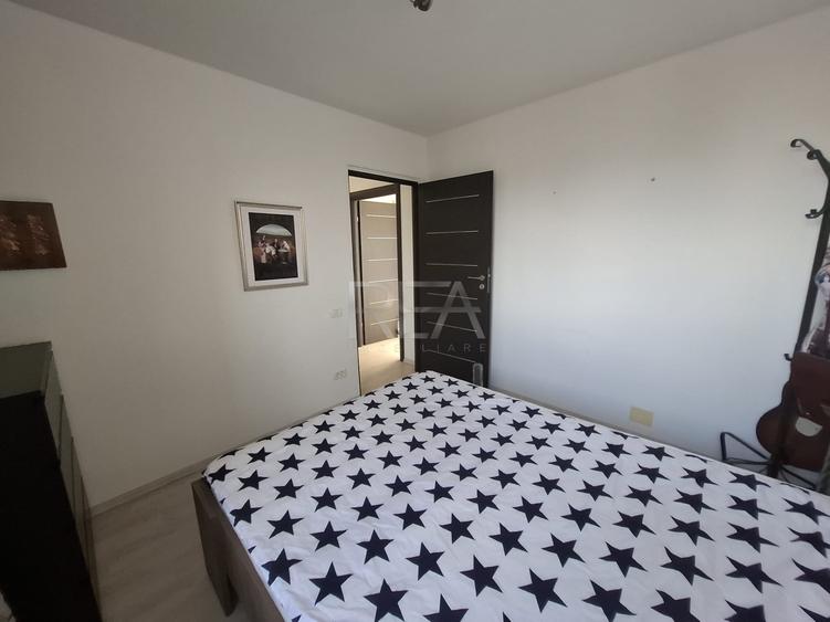 Apartament cu 3 camere semidecomandat, mobilat în Drumul Taberei