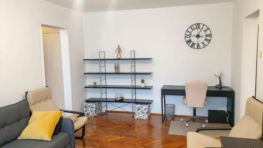 Apartament cu 2 camere semidecomandat, mobilat în Victoriei