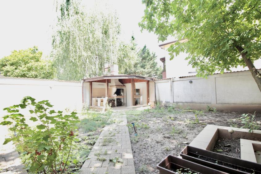 Apartament cu 4 camere decomandat, mobilat în Prelungirea Ghencea
