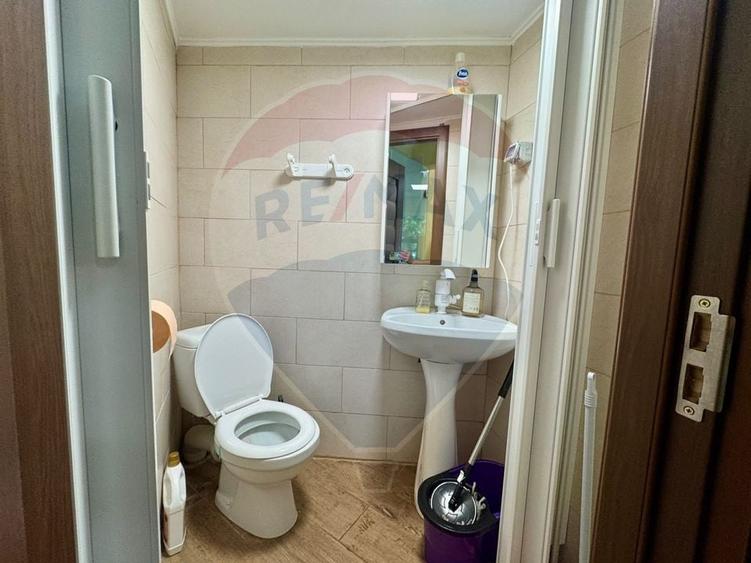 Spațiu comercial, de 60 mp, în P-ța Muncii