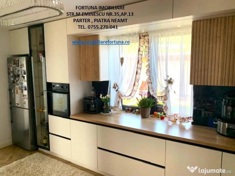 Casă cu 4 camere cu Teren 400 Mp în Central