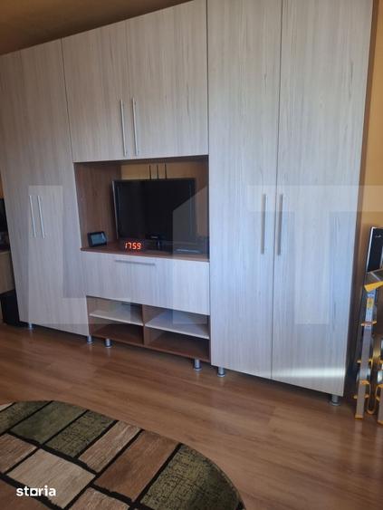 Casă cu 6 camere cu Teren 470 Mp în Central