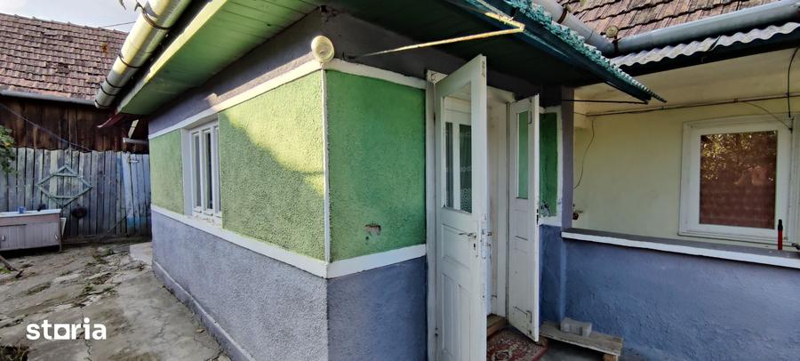 Casă cu 3 camere cu Teren 700 Mp în Cucerdea