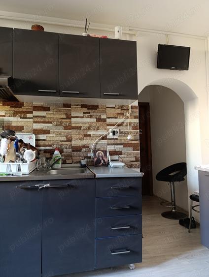 Apartament cu 2 camere nedecomandat în Central