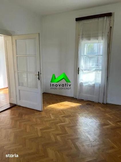 Casă cu 2 camere cu Teren 1000 Mp în Valea Aurie