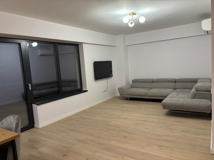 Apartament cu 2 camere semidecomandat în Central