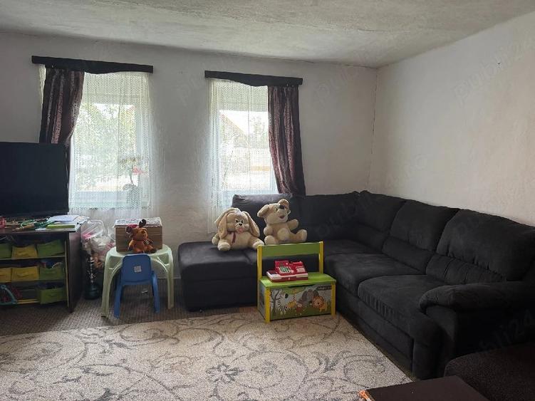 Casă cu 2 camere cu Teren 1450 Mp în Central