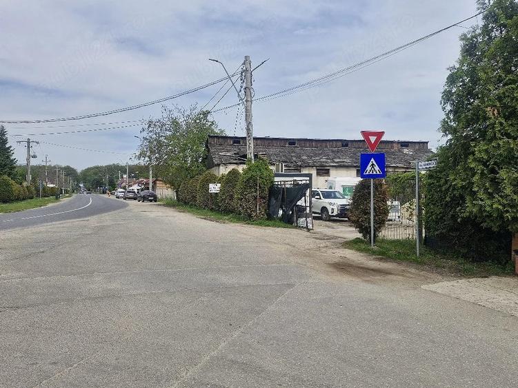 Spațiu comercial, de 200 mp, în Tamași
