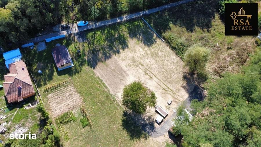 Teren de 1250 mp, în Dăești