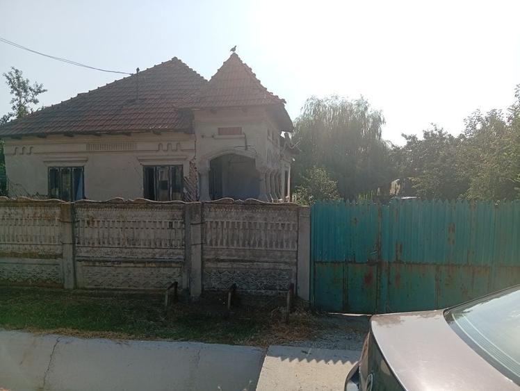 Casă cu 2 camere în Strejești