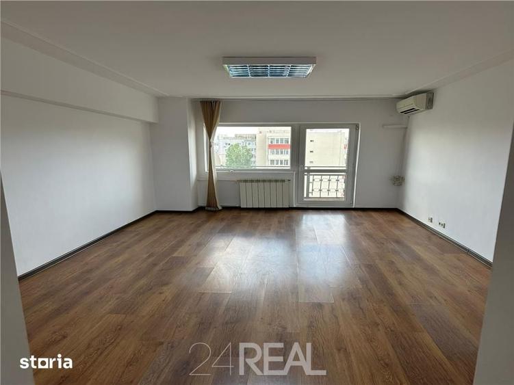Spațiu comercial, de 64 mp, în Tineretului