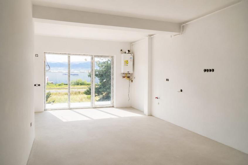 Apartament cu 2 camere decomandat în Cristian