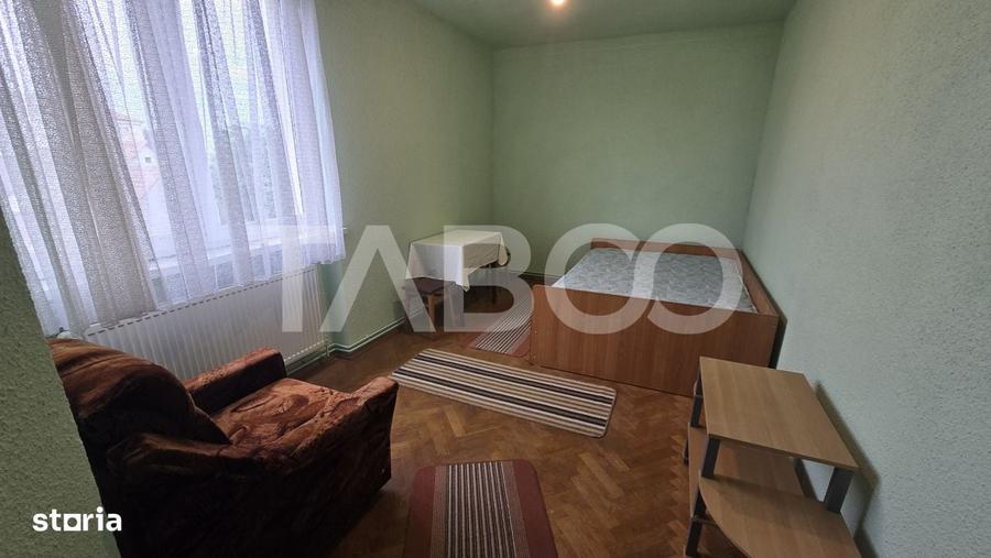 Apartament cu 2 camere decomandat în Ștrand