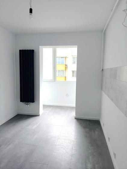 Apartament cu 3 camere decomandat în Ultracentral