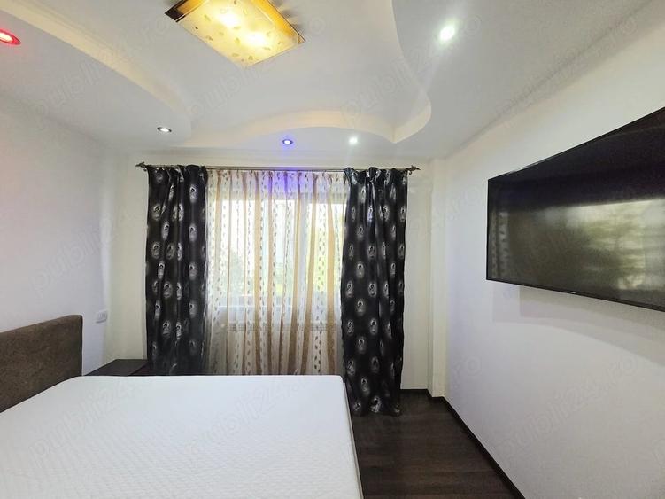 Apartament cu 2 camere decomandat în Micro 17