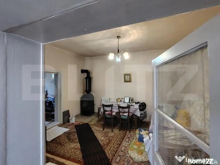 Casă cu 3 camere cu Teren 1650 Mp în Sântana de Mureș