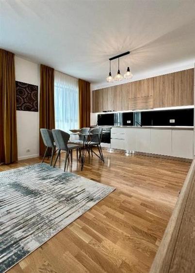 Apartament cu 4 camere decomandat, mobilat în Drumul Taberei