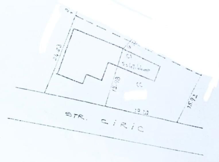 Teren Construcții intravilan de 371 mp, în Tătărași