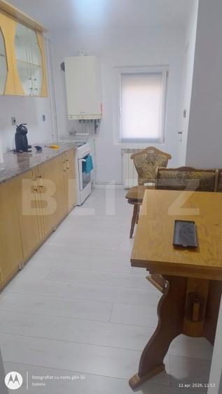 Apartament cu 3 camere decomandat, mobilat în Central