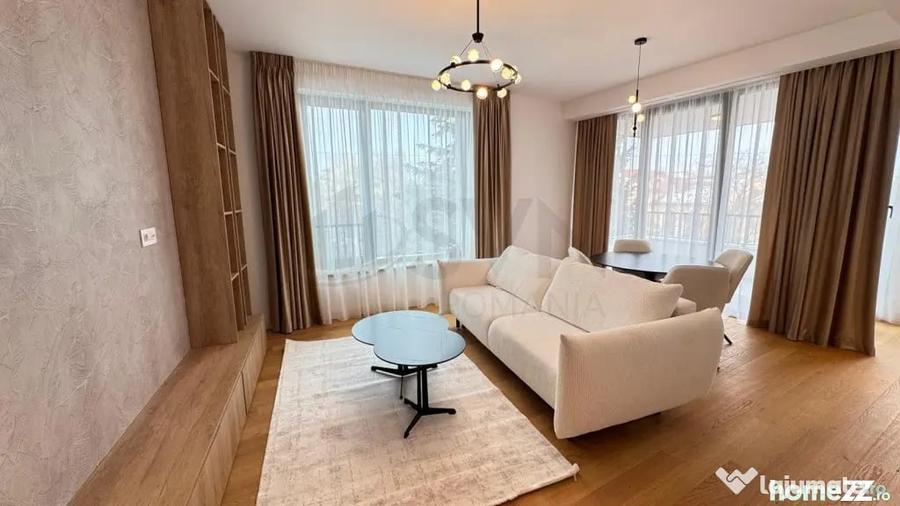 Apartament cu 3 camere decomandat în Iancu Nicolae