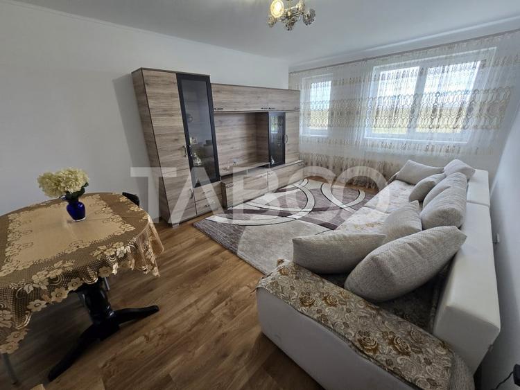 Apartament cu 2 camere decomandat, mobilat în Turnișor