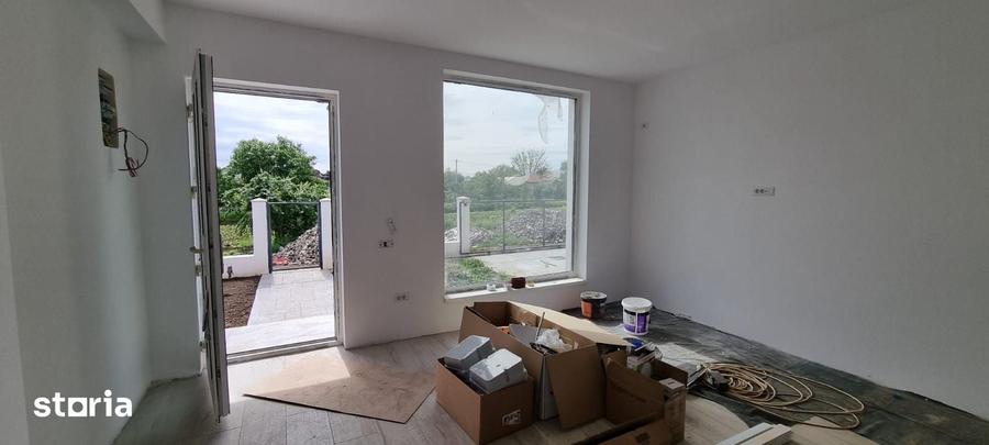 Casa Parter 4 camere/Com.Berceni/Comision 0% - 10
