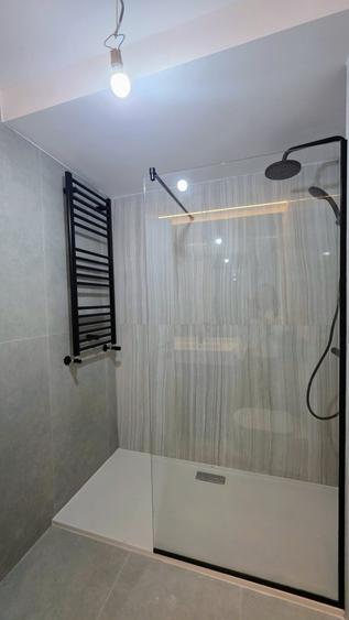 Apartament cu 2 camere decomandat în Aviației