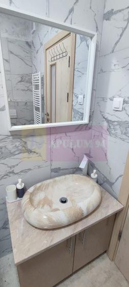 Garsonieră decomandată în Calea Moroieni