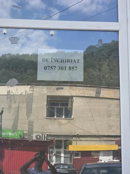 Spațiu comercial, de 50 mp, în Sud