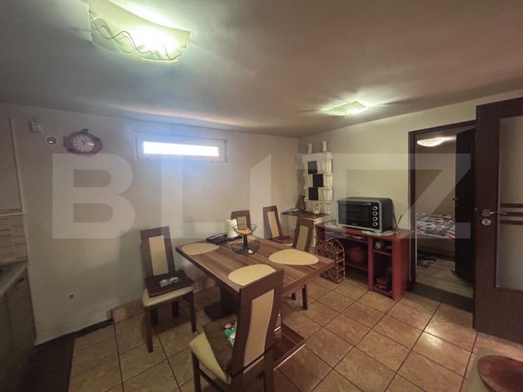 Casă cu 5 camere cu Teren 390 Mp în Central
