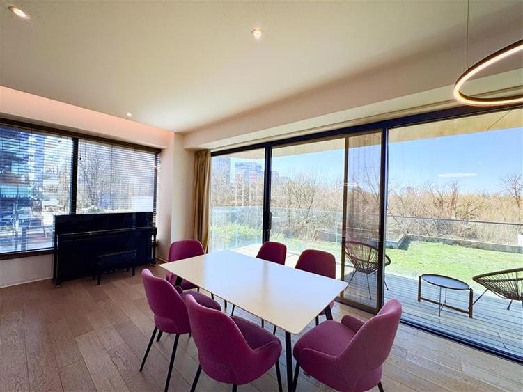 Apartament cu 2 camere semidecomandat, mobilat în Floreasca