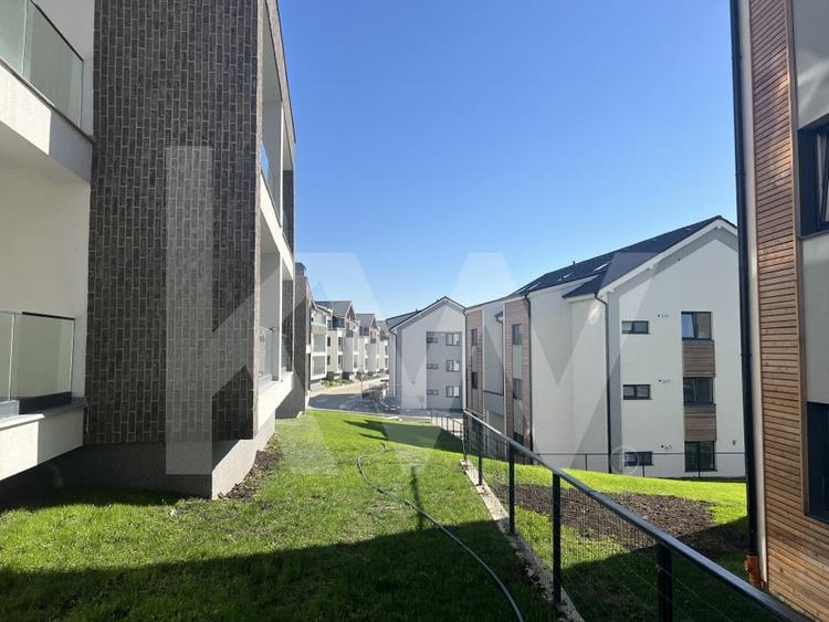 Apartament cu 3 camere decomandat în Exterior Nord