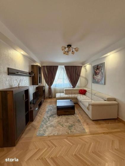 Apartament cu 2 camere semidecomandat, mobilat în Tei
