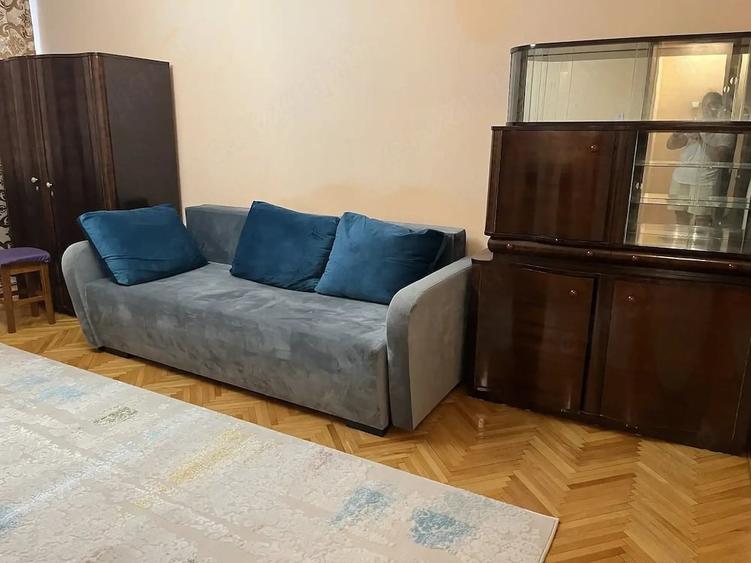 Apartament cu 3 camere decomandat în Fabric