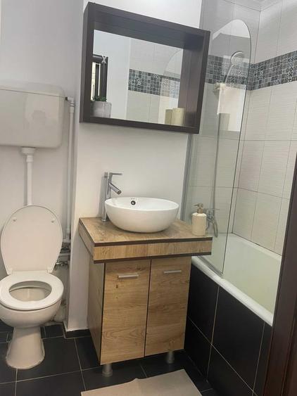 Apartament cu 2 camere decomandat în Lujerului