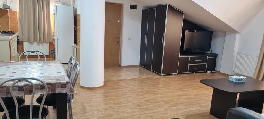 Apartament cu 2 camere nedecomandat în Faleza Nord