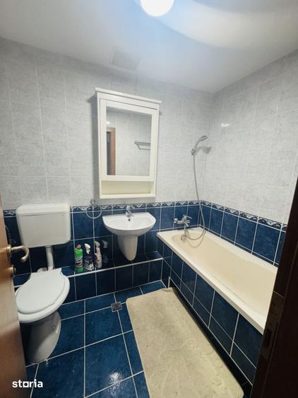 Apartament cu 2 camere decomandat, mobilat în Girocului