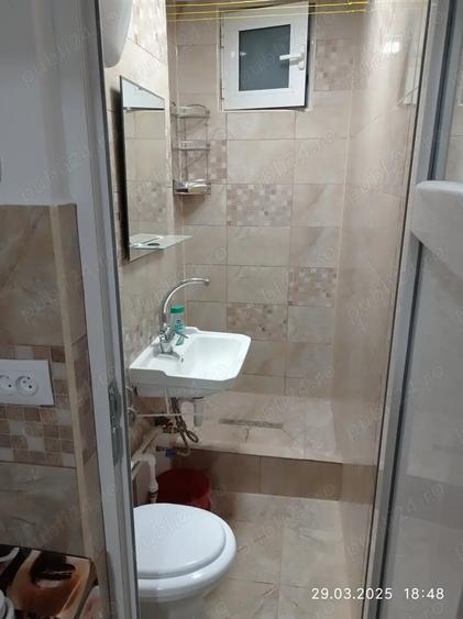 Garsonieră decomandată în Micro 19